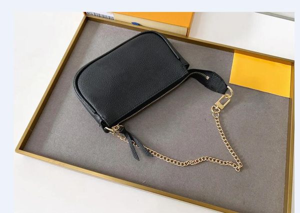 fashion designer wallets luxury purse mini pochette accessoires women clutch bags highs quality monograms coin purses card holders with orig, Red;black
fashion designer wallets luxury purse mini pochette accessoires women clutch bags highs quality monograms coin purses card holders with orig, Red;black