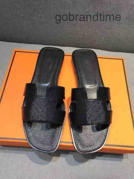 oran women slipper shoes classic slipper sandals latest slippers designer leater h. flip flops ladies flat slides summer beac fasion scuff b
oran women slipper shoes classic slipper sandals latest slippers designer leater h. flip flops ladies flat slides summer beac fasion scuff b