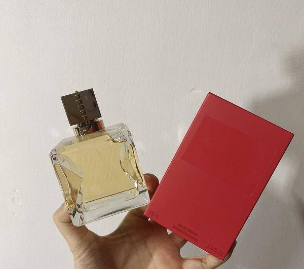 luxuries designer perfume set 100ml for women lady girls fragrance parfum spray charming fragrance longer lasting lovers gifts in stock fast
luxuries designer perfume set 100ml for women lady girls fragrance parfum spray charming fragrance longer lasting lovers gifts in stock fast