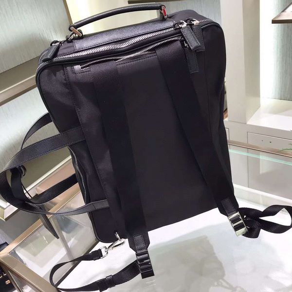 2ve015 classic men's briefcase high-end custom quality handbag nylon material backpack external zip-up lapelectric head a package of du
2ve015 classic men's briefcase high-end custom quality handbag nylon material backpack external zip-up lapelectric head a package of du
