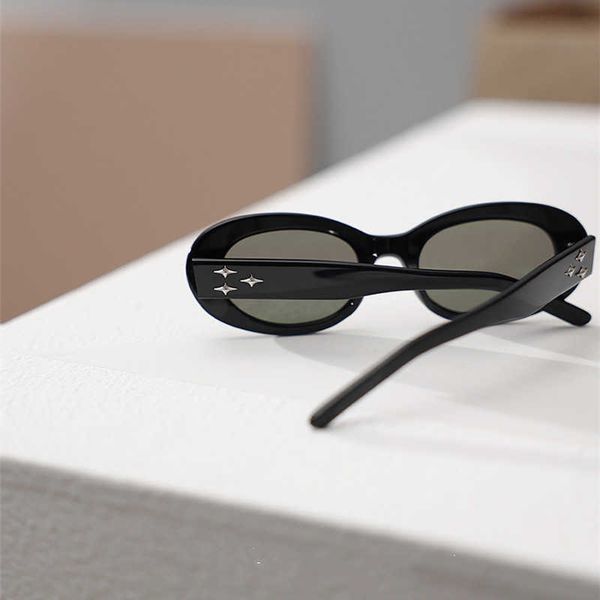 2023 new gm women's advanced sense eyeglasses fashion for men's driving uv resistant big face sunglasses evei, White;black
2023 new gm women's advanced sense eyeglasses fashion for men's driving uv resistant big face sunglasses evei, White;black