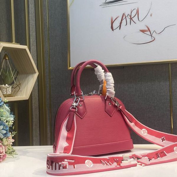 5a fashion purse women totes shoulder bags cowskin genuine leather handbag scarf charm with shoulders straps
5a fashion purse women totes shoulder bags cowskin genuine leather handbag scarf charm with shoulders straps