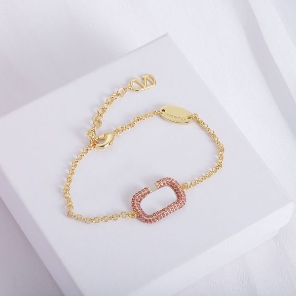 bracelet designer for woman simple diamond v bracelet women designer stainless steel bracelets lady gifts fashion jewelry wholesale, Golden;silver
bracelet designer for woman simple diamond v bracelet women designer stainless steel bracelets lady gifts fashion jewelry wholesale, Golden;silver
