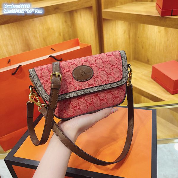 factory wholesale ladies shoulder bags 6 colors this year's popular print backpack flip wear-resistant leather handbag simple color mat
factory wholesale ladies shoulder bags 6 colors this year's popular print backpack flip wear-resistant leather handbag simple color mat