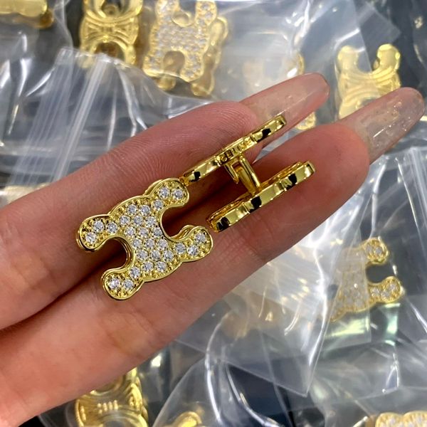 new designed triomphe arch pearls shiny gold hoope earrings in brass women ear studs designer jewelry ce line901161, Golden;silver
new designed triomphe arch pearls shiny gold hoope earrings in brass women ear studs designer jewelry ce line901161, Golden;silver