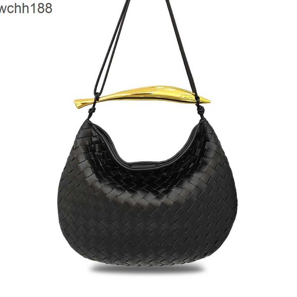 single bag 2023 venetas bags bottegas shark woven 39cm leather large capacity designer lady shoulder crossbody handheld for women f251
single bag 2023 venetas bags bottegas shark woven 39cm leather large capacity designer lady shoulder crossbody handheld for women f251