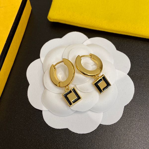 designer earrings stud for womens letter pendants earring jewelry fashion ear studs hoop earring woman designers earrings f 2306201z, Golden;silver
designer earrings stud for womens letter pendants earring jewelry fashion ear studs hoop earring woman designers earrings f 2306201z, Golden;silver
