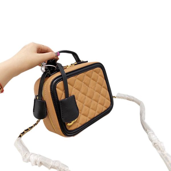 exquisite channel bags caramel cosmetic designer shoulder bag square shape classic chain shopping luxury brand handbags high-end fashion han
exquisite channel bags caramel cosmetic designer shoulder bag square shape classic chain shopping luxury brand handbags high-end fashion han