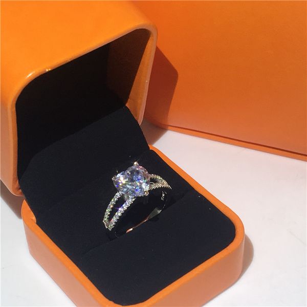 luxury lovers ring silver color heart cut 3ct cubic zirconia enagement wedding band rings for women men finger jewelry, Slivery;golden
luxury lovers ring silver color heart cut 3ct cubic zirconia enagement wedding band rings for women men finger jewelry, Slivery;golden