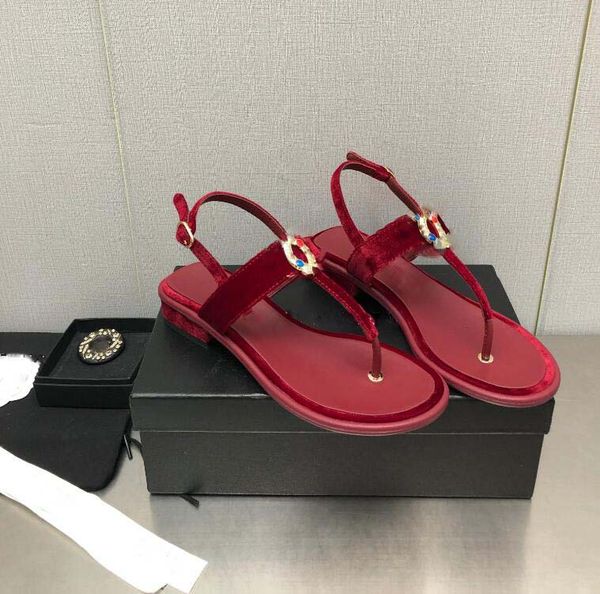 womens beach slippers famous classic flat heel summer designer fashion flops leather lady brand slides famale shoes l bath ladies sandals la, Black
womens beach slippers famous classic flat heel summer designer fashion flops leather lady brand slides famale shoes l bath ladies sandals la, Black