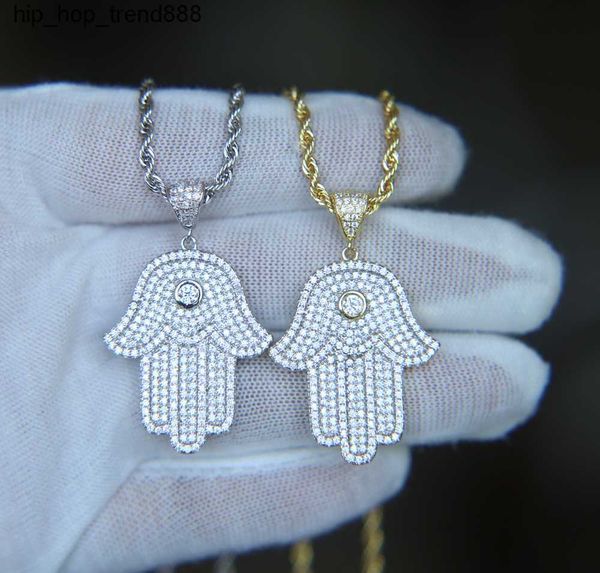 925 silver pendant hip hop jewelry icy cool men's necklace bracelet moissanite women
925 silver pendant hip hop jewelry icy cool men's necklace bracelet moissanite women