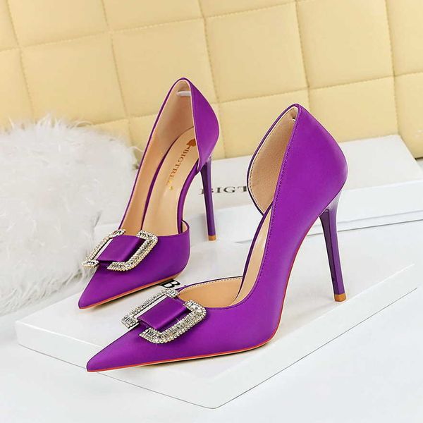 nightclub high heel shoes women's party shoes thin heels rhinestone buckle dress shoes, Black
nightclub high heel shoes women's party shoes thin heels rhinestone buckle dress shoes, Black