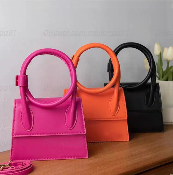 luxury summer beach shopping clutch bags minimalist plain designer leather totes fashion women crossbody mini cosmetic bags plain shoulder b
luxury summer beach shopping clutch bags minimalist plain designer leather totes fashion women crossbody mini cosmetic bags plain shoulder b