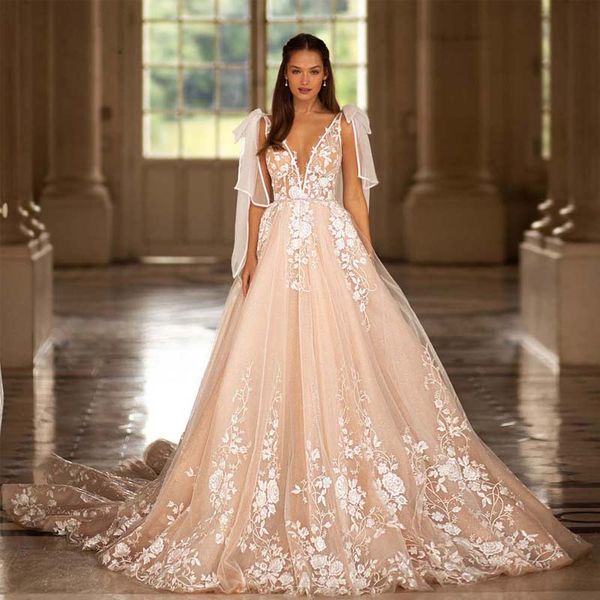 elegant appliques lace v neckline bow wedding dress champagne color bridal gown plus size women dress for bride, White
elegant appliques lace v neckline bow wedding dress champagne color bridal gown plus size women dress for bride, White