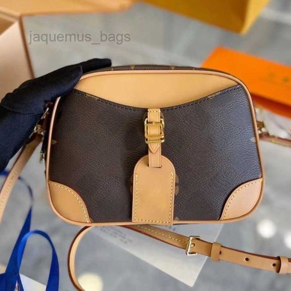 classic vintage shoulder bag designer women leather new wave bags camera crossbody purse luxury messengerbag handbag
classic vintage shoulder bag designer women leather new wave bags camera crossbody purse luxury messengerbag handbag