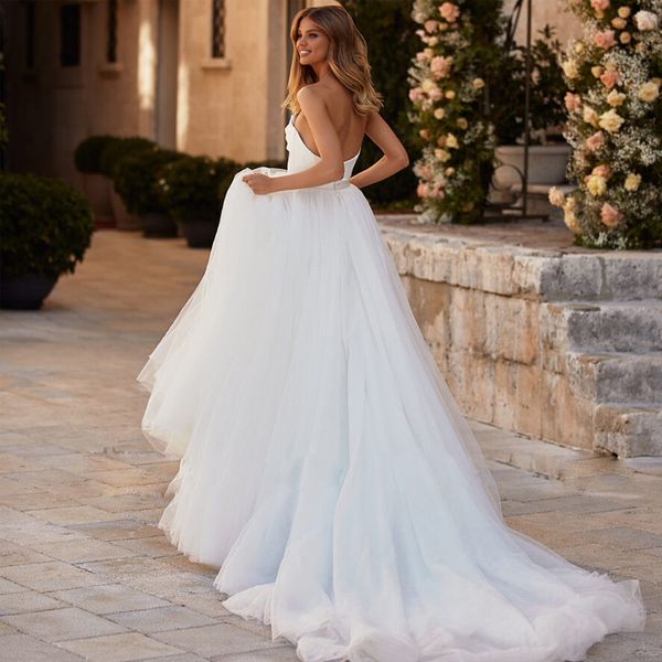 simple tull summer country wedding dress sweetheart a line bridal gown with long train beach women dress for bride, White
simple tull summer country wedding dress sweetheart a line bridal gown with long train beach women dress for bride, White