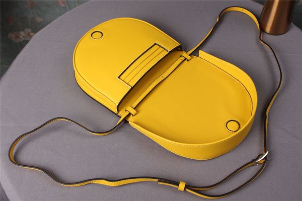 women street camera upgrade bag high quility fashion purse shoulder bags cowskin genuine leather handbag scarf charm with shoulders loewe ba
women street camera upgrade bag high quility fashion purse shoulder bags cowskin genuine leather handbag scarf charm with shoulders loewe ba