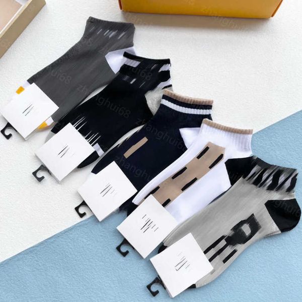 23ss low-cut socks designer men sock 5 pairs in box color matching double f letter logo jacquard short socks pure cotton sweat-absorbent men, Black
23ss low-cut socks designer men sock 5 pairs in box color matching double f letter logo jacquard short socks pure cotton sweat-absorbent men, Black