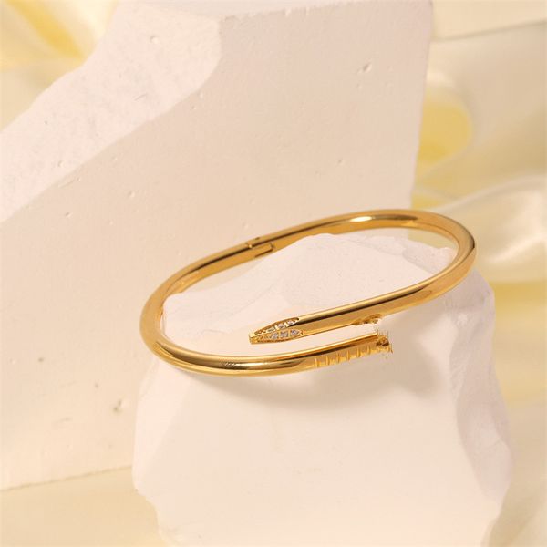 love bracelet women jewelry designer gold jewelry luxury bracelets nail bracelet brand enamel bracelet version titanium steel bracelets a va, Black
love bracelet women jewelry designer gold jewelry luxury bracelets nail bracelet brand enamel bracelet version titanium steel bracelets a va, Black