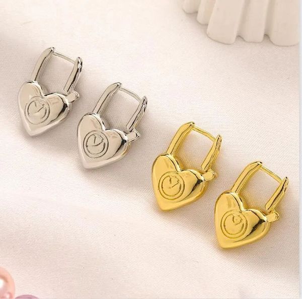 fashion classic stainless steel gold plated stud earrings women's earrings jewelry gifts for friends engagement, Golden;silver
fashion classic stainless steel gold plated stud earrings women's earrings jewelry gifts for friends engagement, Golden;silver