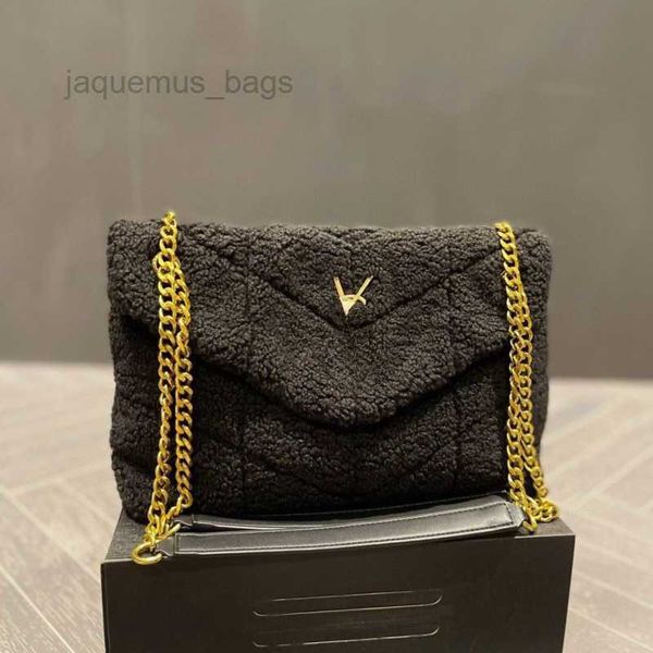 high version shoulder crossbody women bag designer bags woolen winter messengerbag chain flap handbag lady tote purse
high version shoulder crossbody women bag designer bags woolen winter messengerbag chain flap handbag lady tote purse