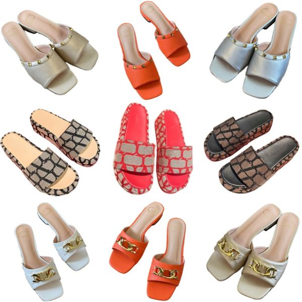 women's rivets slippers summer classic designer shoes luxury letter platform shoes new fashion sandals outdoor open toe slides metal bu, Black
women's rivets slippers summer classic designer shoes luxury letter platform shoes new fashion sandals outdoor open toe slides metal bu, Black