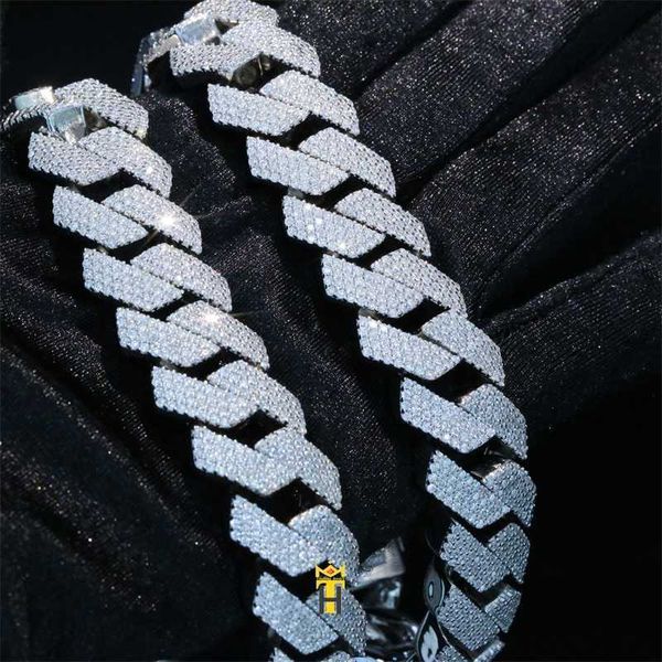 18mm cuban link necklace custom chain hiphop bling diamond iced out moissanite 925 silver cuban chain
18mm cuban link necklace custom chain hiphop bling diamond iced out moissanite 925 silver cuban chain