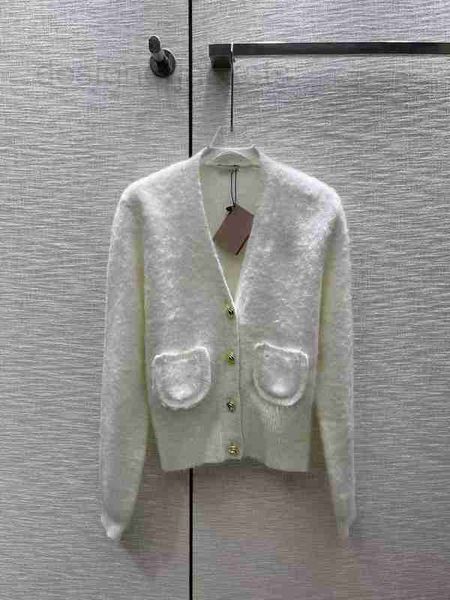 women's sweaters designer 2023 new spring milan runway v neck long sleeve high end jacquard cardigan 37xr, White;black
women's sweaters designer 2023 new spring milan runway v neck long sleeve high end jacquard cardigan 37xr, White;black