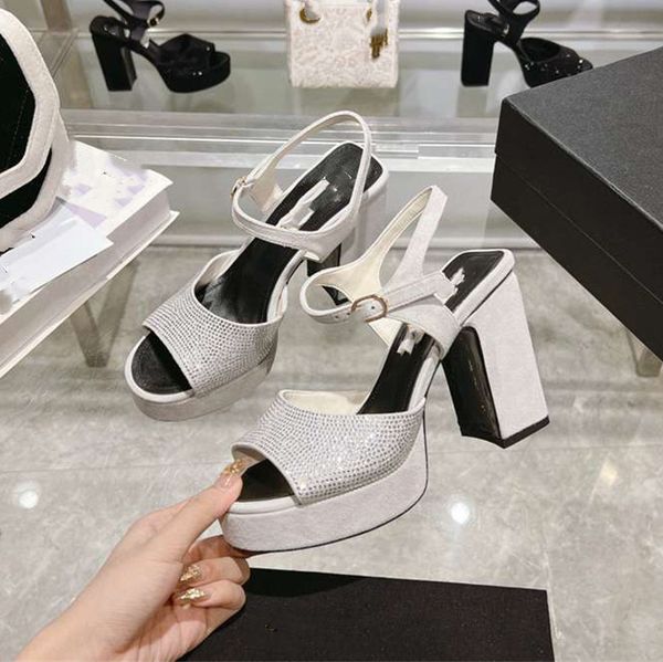 fashion sandals luxury design 2023 channel women's high heels business work leather canvas casual student sandals 016-07, Black
fashion sandals luxury design 2023 channel women's high heels business work leather canvas casual student sandals 016-07, Black