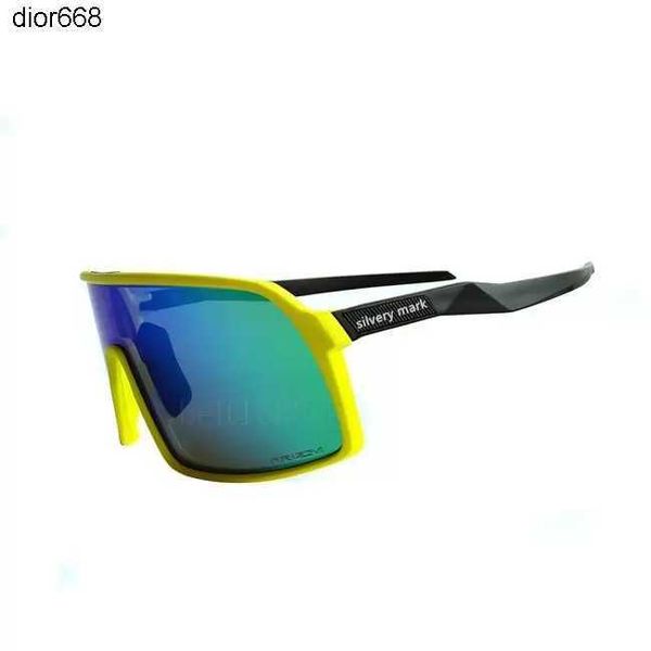 12 color oo9406 sutro cycling eyewear men fashion polarized tr90 sunglasses outdoor sport running glasses 3 pairs lens with package, White;black
12 color oo9406 sutro cycling eyewear men fashion polarized tr90 sunglasses outdoor sport running glasses 3 pairs lens with package, White;black