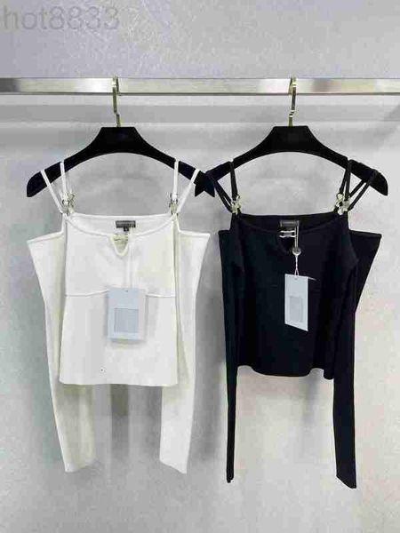 women's sweaters designer 2023 spring summer milan runway off-shoulder long sleeve high end jacquard pullover clothing t76l, White;black
women's sweaters designer 2023 spring summer milan runway off-shoulder long sleeve high end jacquard pullover clothing t76l, White;black