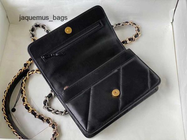 tier designer wallets womens wallet bags purses lambskin credit card holder classic quilted double flap mini size 19cm lady handbag
tier designer wallets womens wallet bags purses lambskin credit card holder classic quilted double flap mini size 19cm lady handbag