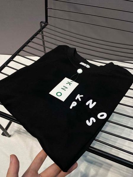 new designer of luxury t-shirt quality letter tee short sleeve spring summer tide men and women t shirt european size g 1152, White;black
new designer of luxury t-shirt quality letter tee short sleeve spring summer tide men and women t shirt european size g 1152, White;black
