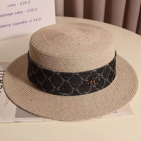 2023 hat designer summer beach straw hat fashion bucket hat men's and women's outdoor sunshade versatile round bucket hat, Blue;gray
2023 hat designer summer beach straw hat fashion bucket hat men's and women's outdoor sunshade versatile round bucket hat, Blue;gray