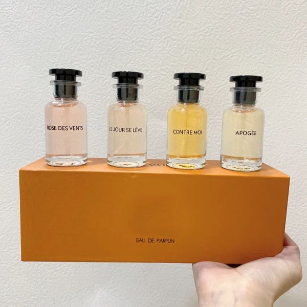 new arrival latest wholesale perfume set 4*30ml rose des vents/apogee/contre moi/le jour se leve long lasting fragrance with fast delivery
new arrival latest wholesale perfume set 4*30ml rose des vents/apogee/contre moi/le jour se leve long lasting fragrance with fast delivery