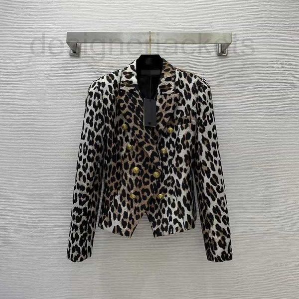 women's jackets designer 2023 new spring lapel neck long sleeve print brand same style coats outerwear vas9, Black;brown
women's jackets designer 2023 new spring lapel neck long sleeve print brand same style coats outerwear vas9, Black;brown