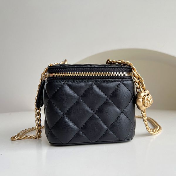 designer makeup bag genuine leather crossbody bag 10cm luxury shoulder bag delicate knockoff cosmetic bags with box yc064
designer makeup bag genuine leather crossbody bag 10cm luxury shoulder bag delicate knockoff cosmetic bags with box yc064
