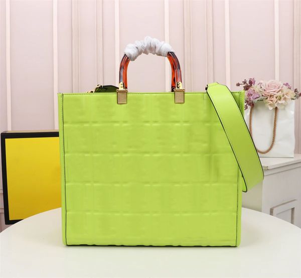 5a fashion designer tote large tote shopper bag handle crossbody shoulder women beach handbag embossing letter roma leather luxury zipper pu
5a fashion designer tote large tote shopper bag handle crossbody shoulder women beach handbag embossing letter roma leather luxury zipper pu