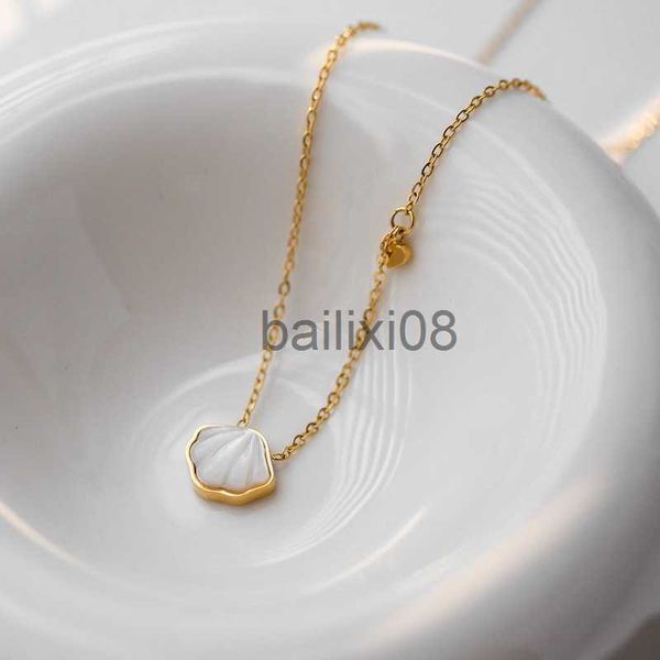 pendant necklaces stainless steel shell pendant neckles for women's fashion jewelry wholesale dropshipping j230620, Silver
pendant necklaces stainless steel shell pendant neckles for women's fashion jewelry wholesale dropshipping j230620, Silver