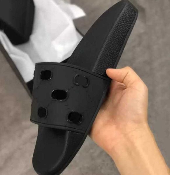 designer sandalsmen women rubber hollow out slide sandal black white slipper summer beach flat slides fashion girl print flip flops slipper
designer sandalsmen women rubber hollow out slide sandal black white slipper summer beach flat slides fashion girl print flip flops slipper