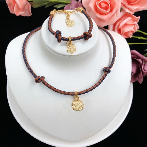 designer brand fashion leather rope necklaces bracelets banshee head portrait pendant jewelry women's wedding birthday party gifts xms3, Black
designer brand fashion leather rope necklaces bracelets banshee head portrait pendant jewelry women's wedding birthday party gifts xms3, Black