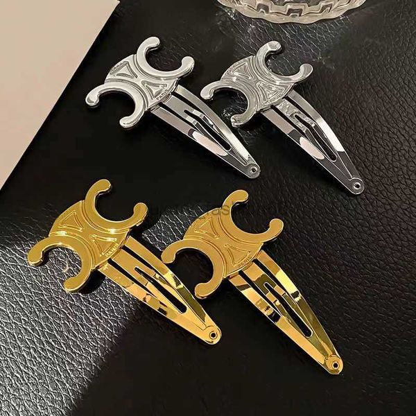 2023 new fashion 18k gold designer hair clips & barrettes classic girls hair jewelry accessories, Golden;silver
2023 new fashion 18k gold designer hair clips & barrettes classic girls hair jewelry accessories, Golden;silver