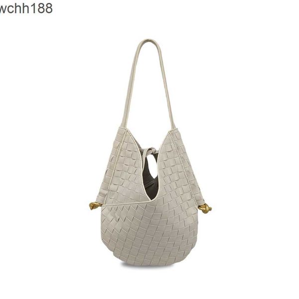 venetas handwoven solstice 2023 designer bags bottegas basket leather lady fashion cowhide underarm shoulder bag for women wanyj d1dm
venetas handwoven solstice 2023 designer bags bottegas basket leather lady fashion cowhide underarm shoulder bag for women wanyj d1dm