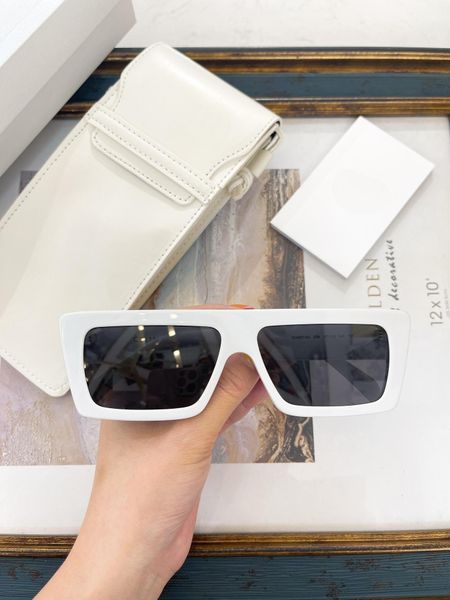 fashion designer sunglasses classic glasses goggles outdoor beach sunglasses with box, White;black
fashion designer sunglasses classic glasses goggles outdoor beach sunglasses with box, White;black