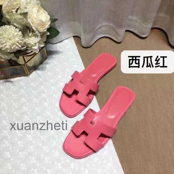 designer baida slipper women's slippers bear summer 2023 sandal oran shoes color matching leather flat sandals for tourism litchi patte
designer baida slipper women's slippers bear summer 2023 sandal oran shoes color matching leather flat sandals for tourism litchi patte