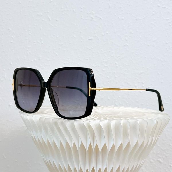 men's sunglasses designer twin-bridge fashion uv glass lenses with leather shell sunglasses men's and women's 7 colors availa, White;black
men's sunglasses designer twin-bridge fashion uv glass lenses with leather shell sunglasses men's and women's 7 colors availa, White;black