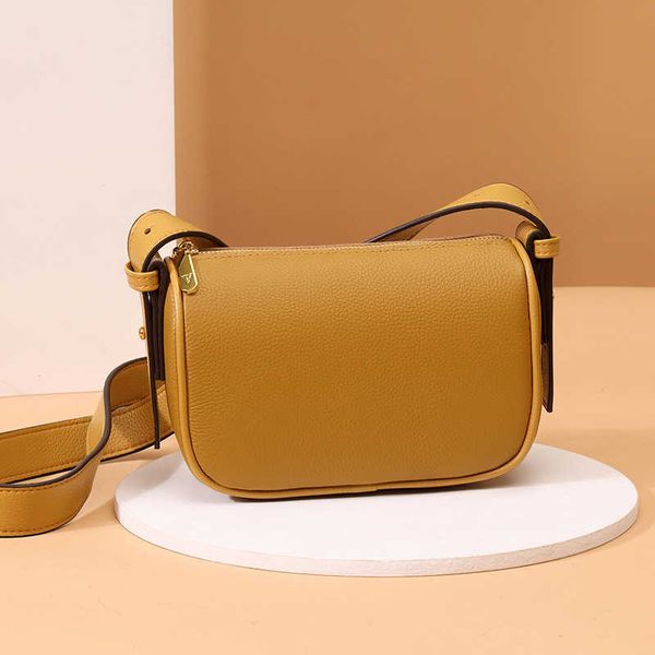 leather women's bag leather handbag spring and summer new fashion simple one shoulder messenger bag
leather women's bag leather handbag spring and summer new fashion simple one shoulder messenger bag