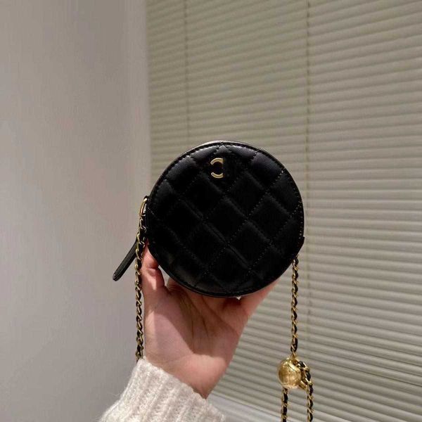 designer handbag c bag golden ball round cake bag for women's bag chain bag single shoulder crossbody small cute and playful bag for wo
designer handbag c bag golden ball round cake bag for women's bag chain bag single shoulder crossbody small cute and playful bag for wo
