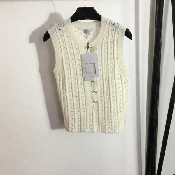 23ss womens designer clothing womens knits solid color cut-out button knit vest womens clothes a1, White
23ss womens designer clothing womens knits solid color cut-out button knit vest womens clothes a1, White