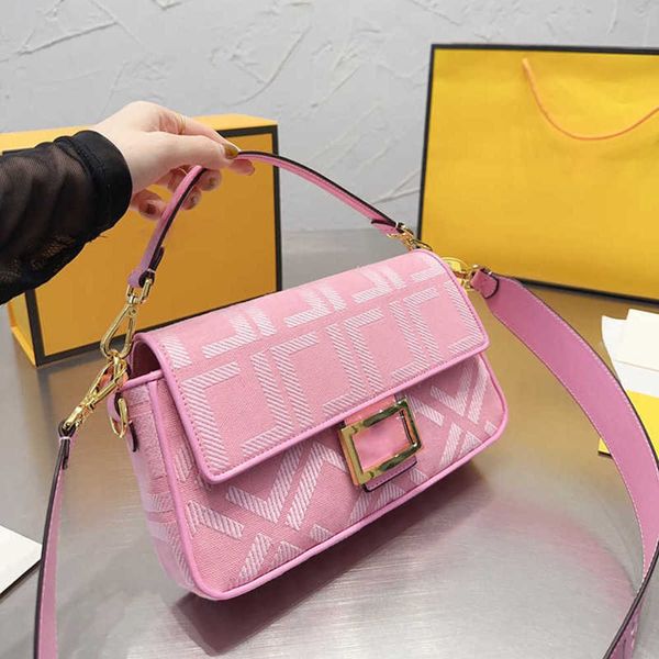 luxury bag designer crossbody shoulder bags woman handbag vintage pink purses underarm baguette canvas messenger bags women wallet 230119
luxury bag designer crossbody shoulder bags woman handbag vintage pink purses underarm baguette canvas messenger bags women wallet 230119